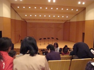 リナシティーホール