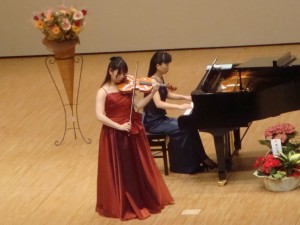 りほさん、京都から帰ってメンデルスゾーンの協奏曲を演奏しました。