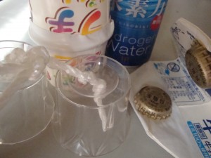 私達も、マラカス、カスタネットなど3種類作って持って行きました。