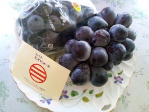 広島から送って頂きました。メチャクチャ美味しいです。ご賞味あれ！！
